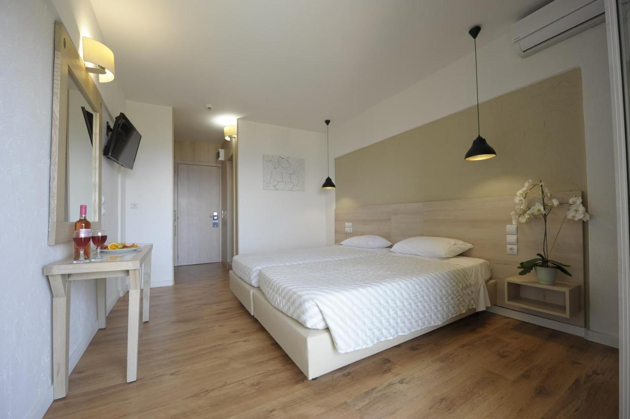 Resort Evia Riviera 4*